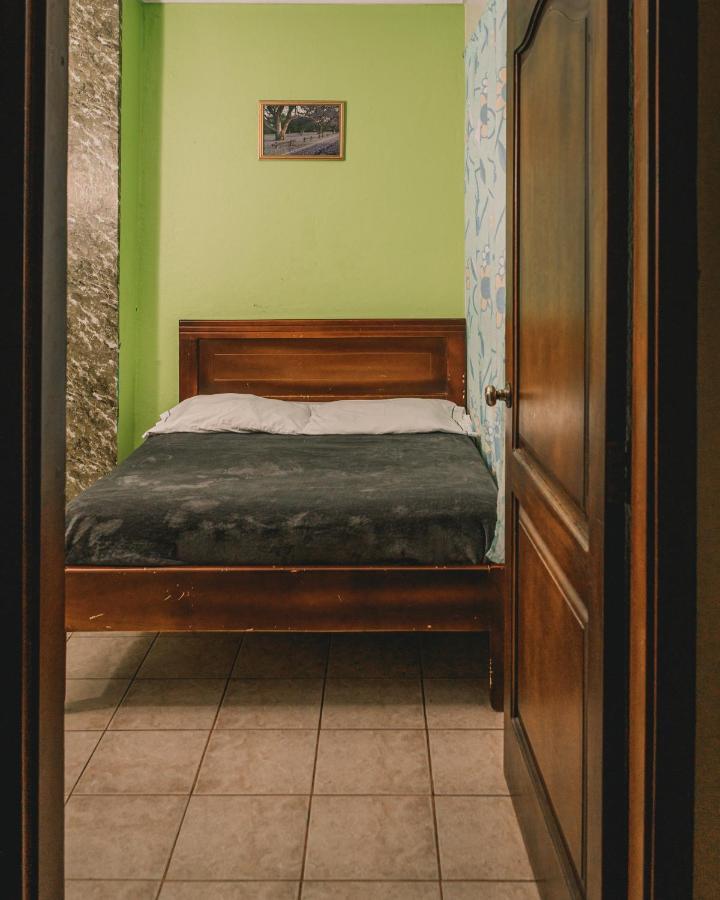 Wild Incas Hostel Cuenca Ngoại thất bức ảnh