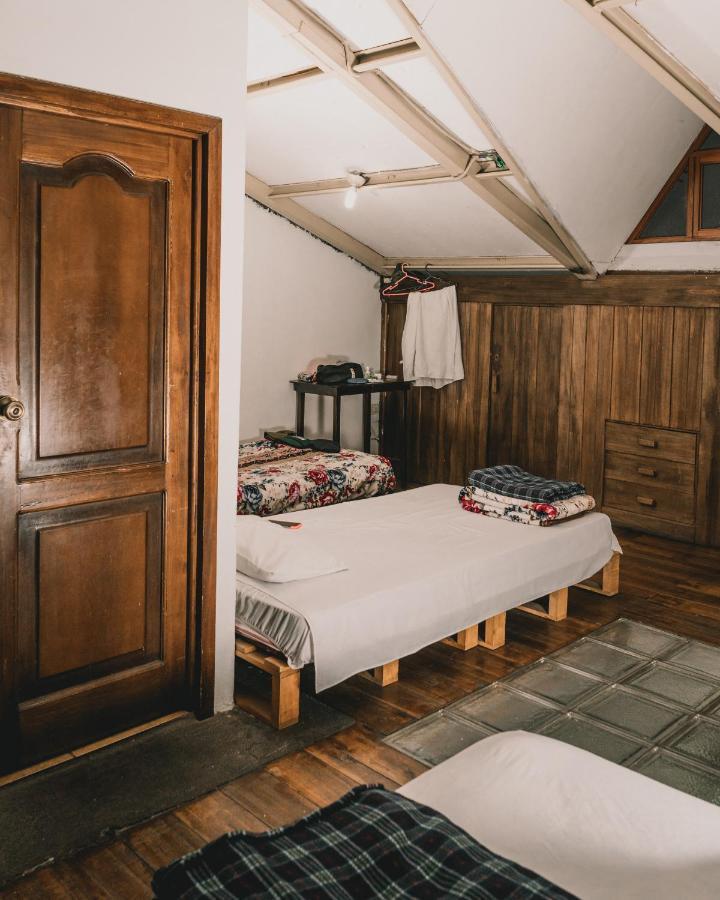 Wild Incas Hostel Cuenca Ngoại thất bức ảnh